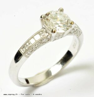 Solitaire engagement ring - Image 4