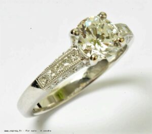 Solitaire engagement ring - Image 6